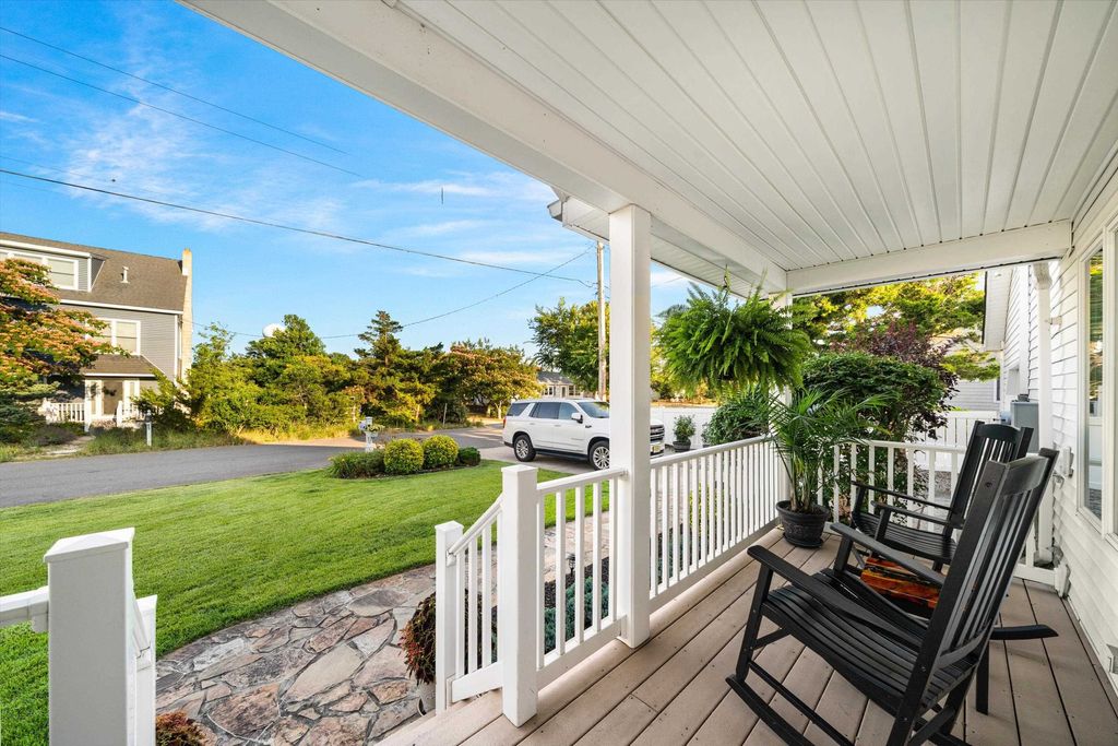 Photo of 5 Delaware Avenue, Villas, NJ 08251 (MLS # 261821)