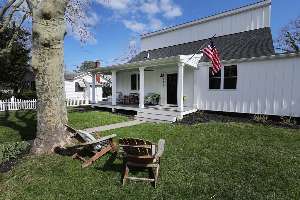 Photo of 18 Bucknell Avenue, Del Haven, NJ 08251 (MLS # 260841)