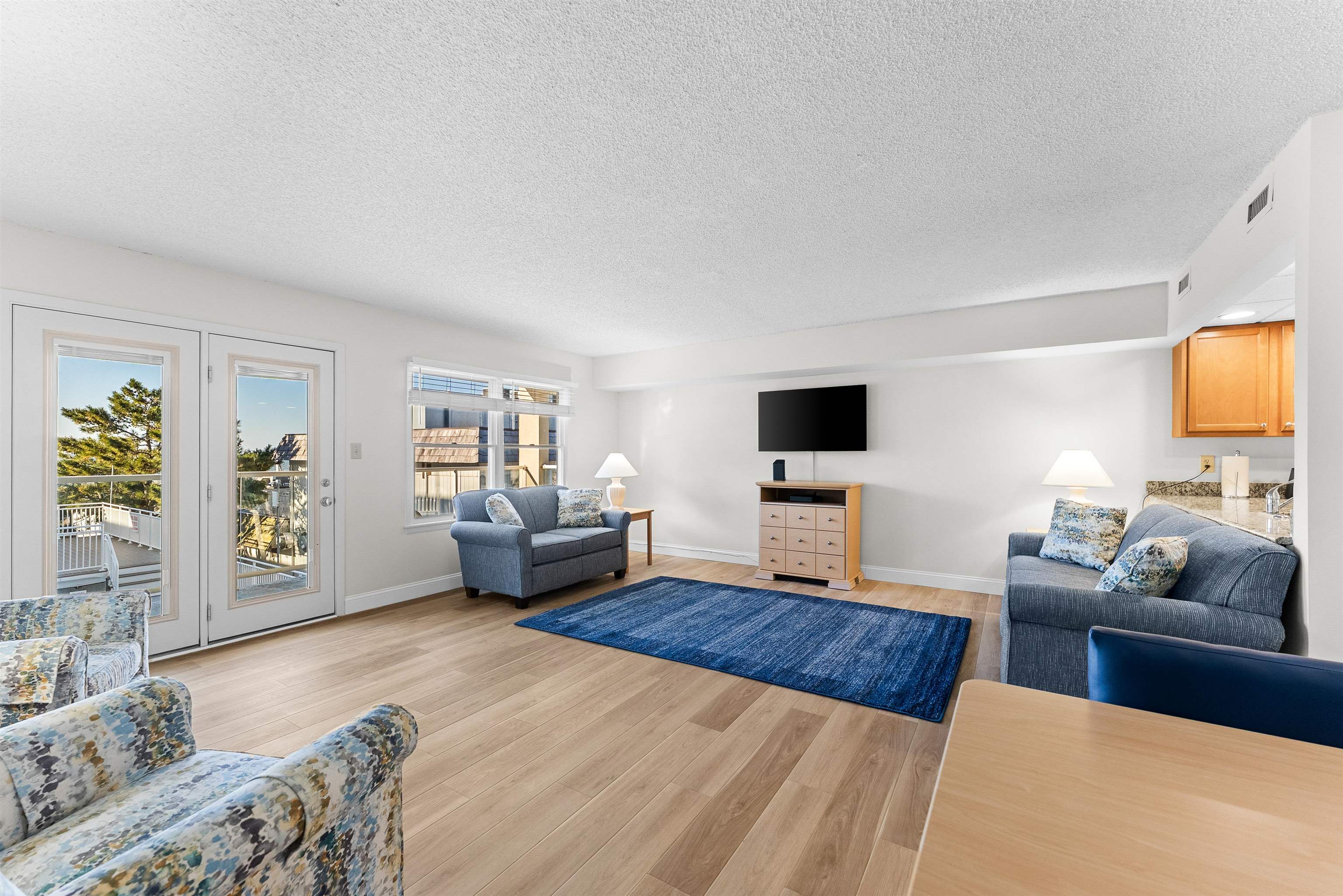 217 Beach Avenue 315