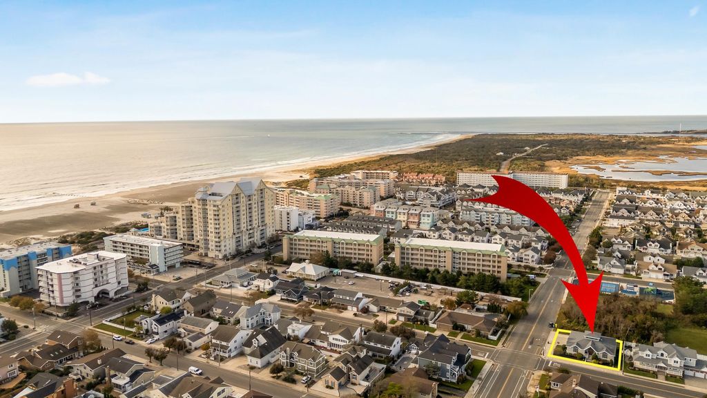 Photo of 9500 Seaview Avenue, Wildwood Crest, NJ 08260 (MLS # 253227)