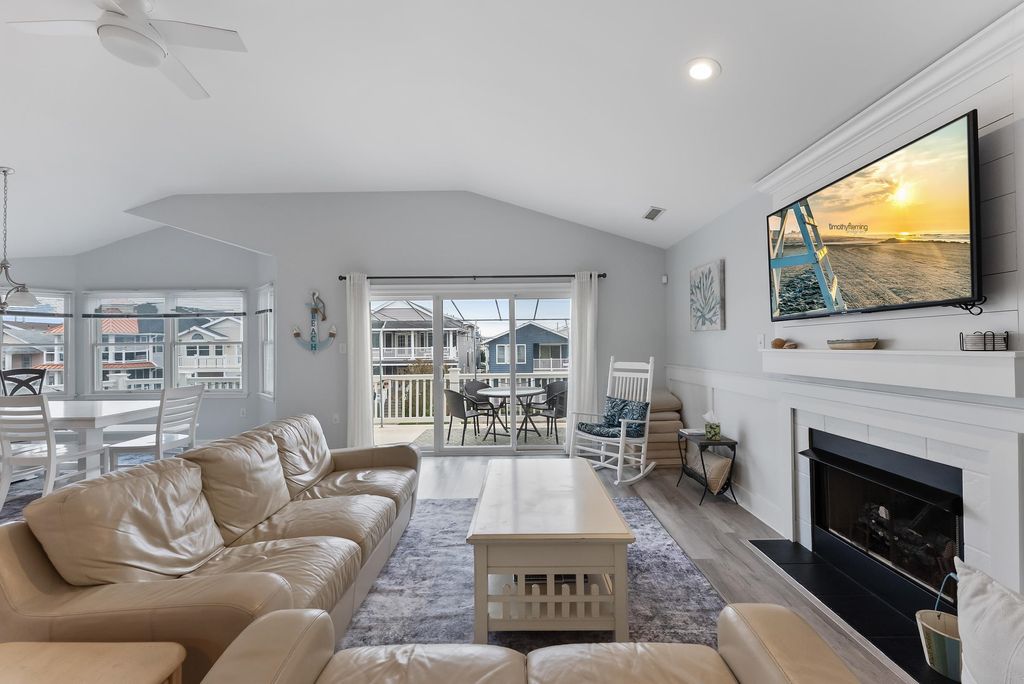 Photo of 1828 Asbury Avenue #B, Ocean City, NJ 08226 (MLS # 253316)
