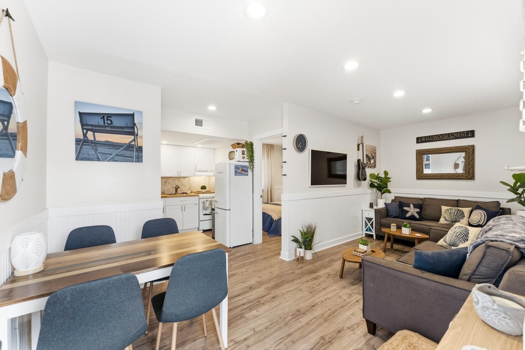 Photo of 415 E Atlanta Avenue #206, Wildwood Crest, NJ 08260 (MLS # 262896)