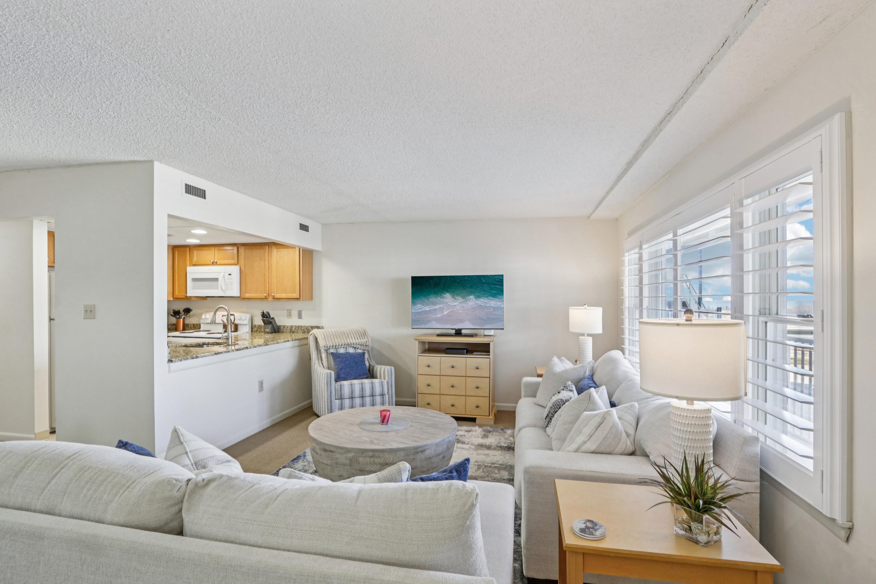 217 Beach Avenue 207