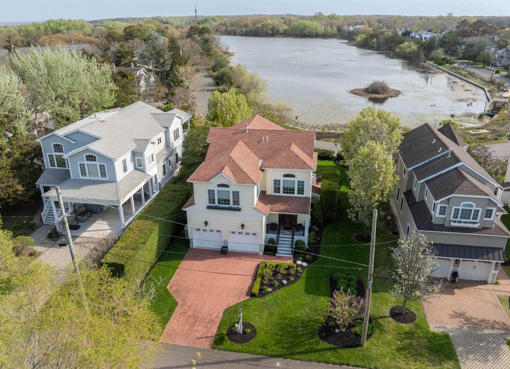 Photo of 405 Cambridge Avenue, Cape May Point, NJ 08212 (MLS # 261130)
