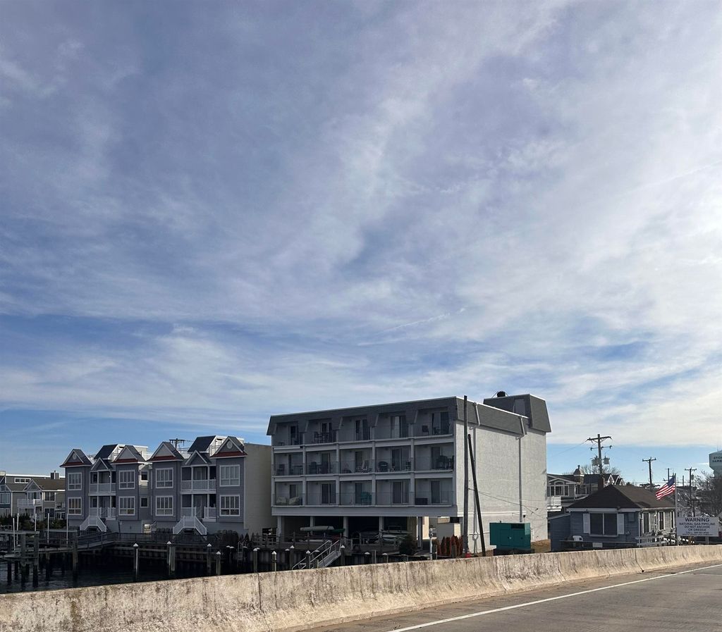 Photo of 9511 Sunset Drive #401, Stone Harbor, NJ 08247 (MLS # 260061)