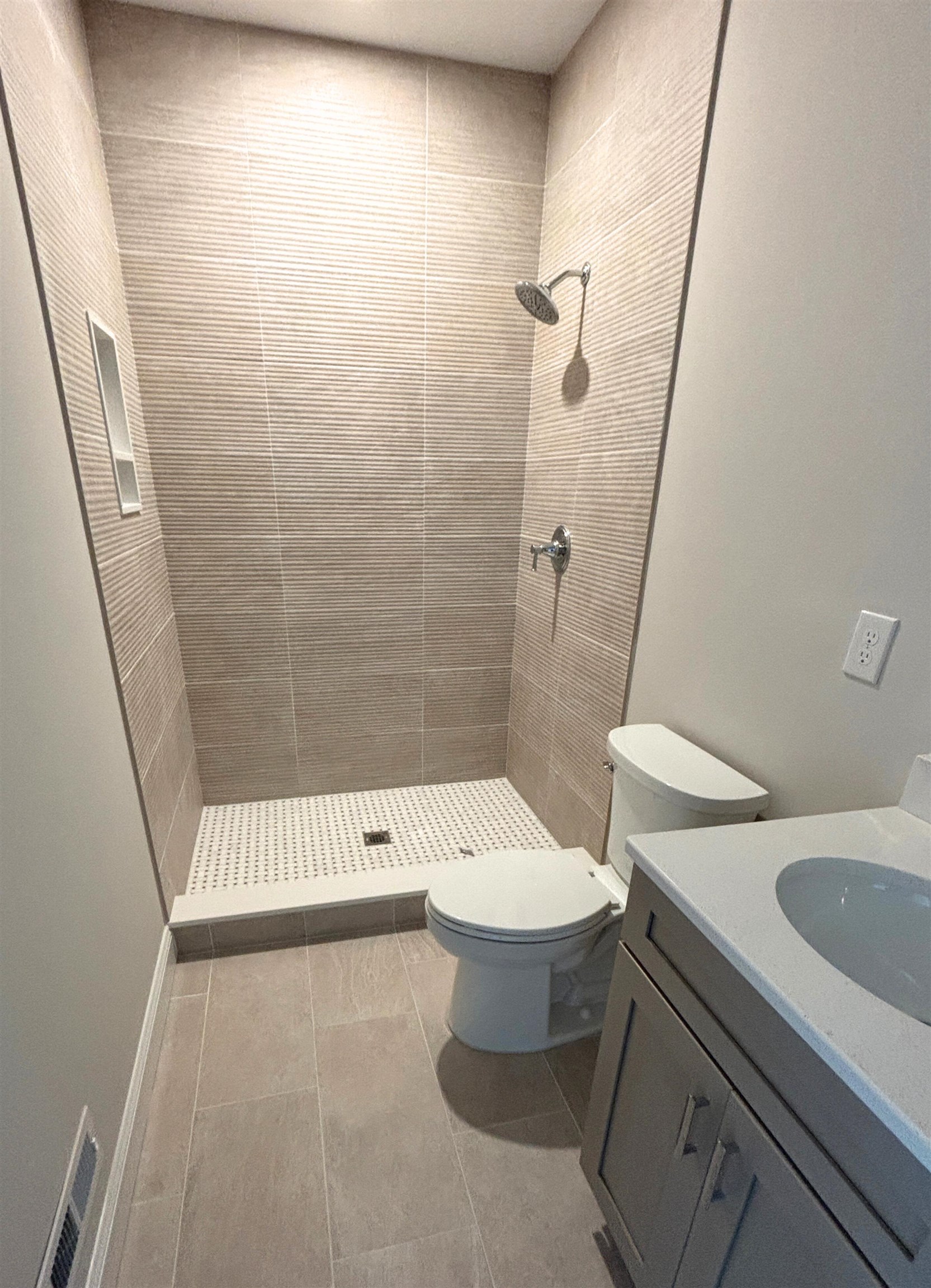 165 E Garfield Avenue #108, Wildwood, New Jersey image 8