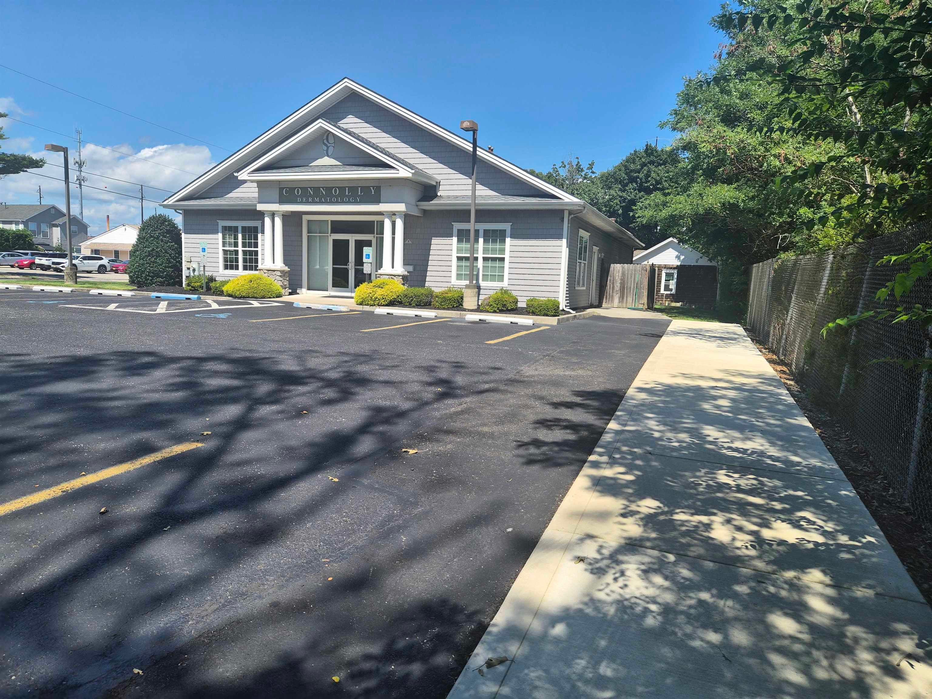 220 Brighton Road