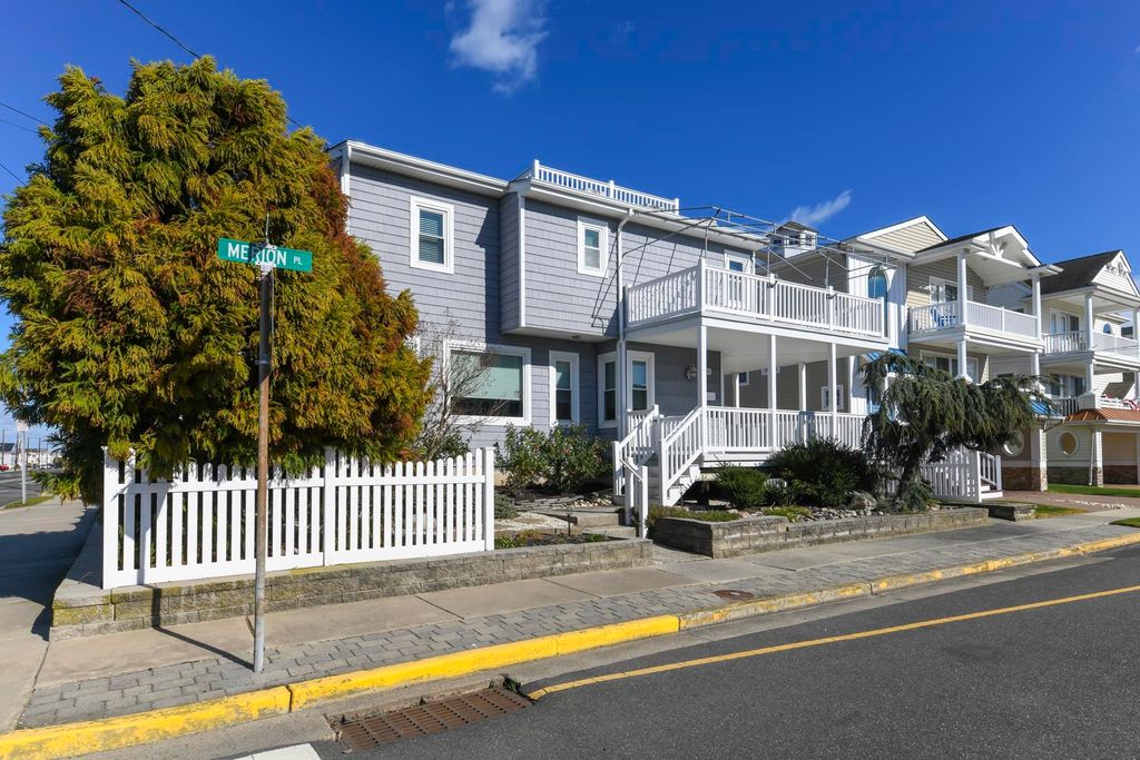 Photo of 301 Merion Place, Ocean City, NJ 08226 (MLS # 253325)