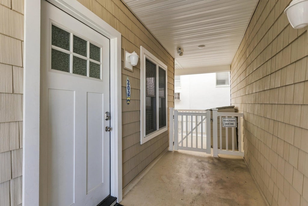 Photo of 402 E 25th Avenue #202, North Wildwood, NJ 08260 (MLS # 262956)