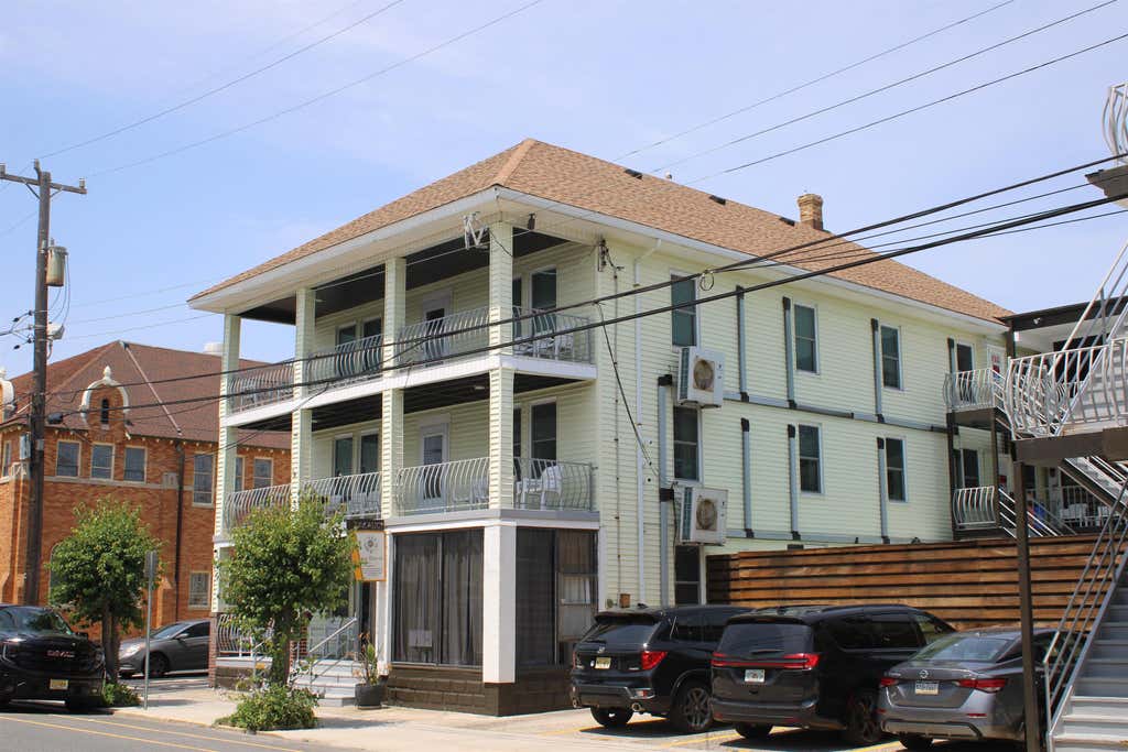 Photo of 313 Glenwood Avenue #1, Wildwood, NJ 08260 (MLS # 261784)