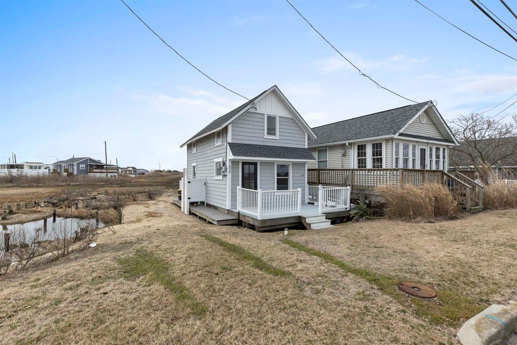 Photo of 826 W Rio Grande Avenue, Lower Township, NJ 08260 (MLS # 260537)