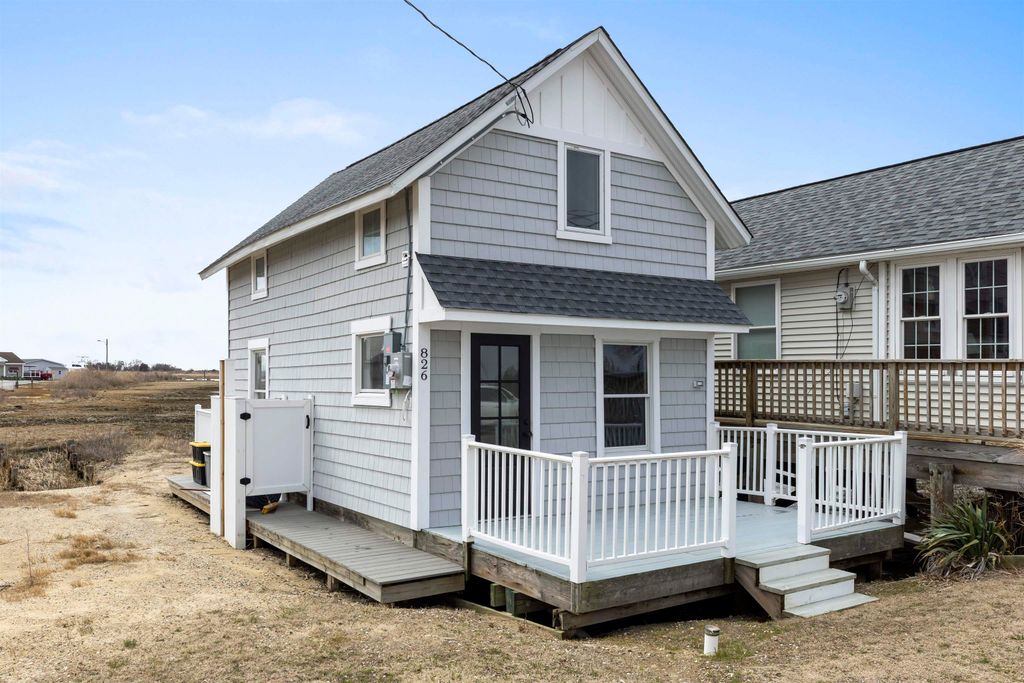 Photo of 826 W Rio Grande Avenue, Lower Township, NJ 08260 (MLS # 260537)