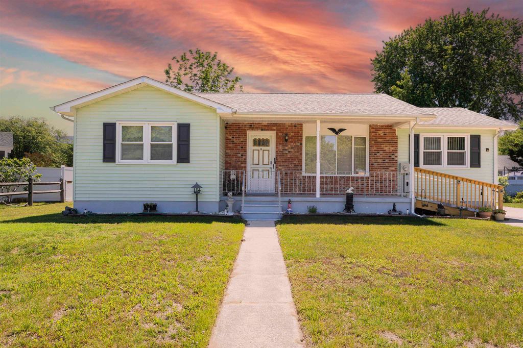 Photo of 1 Carriage Lane, Erma, NJ 08204 (MLS # 261095)