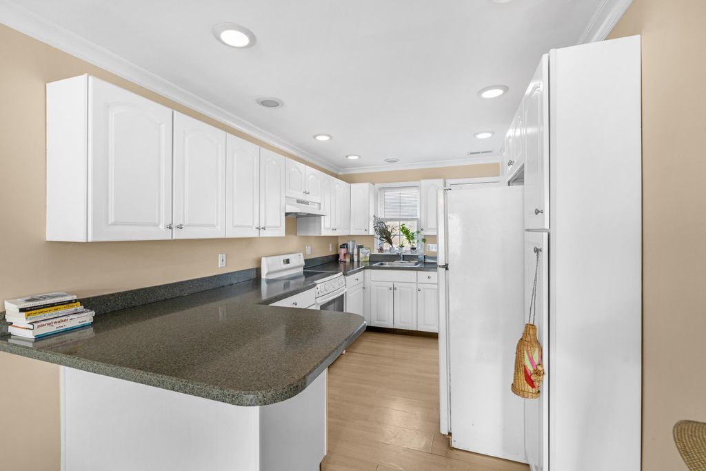 Photo of 229 E Florida Avenue, Villas, NJ 08251 (MLS # 253557)