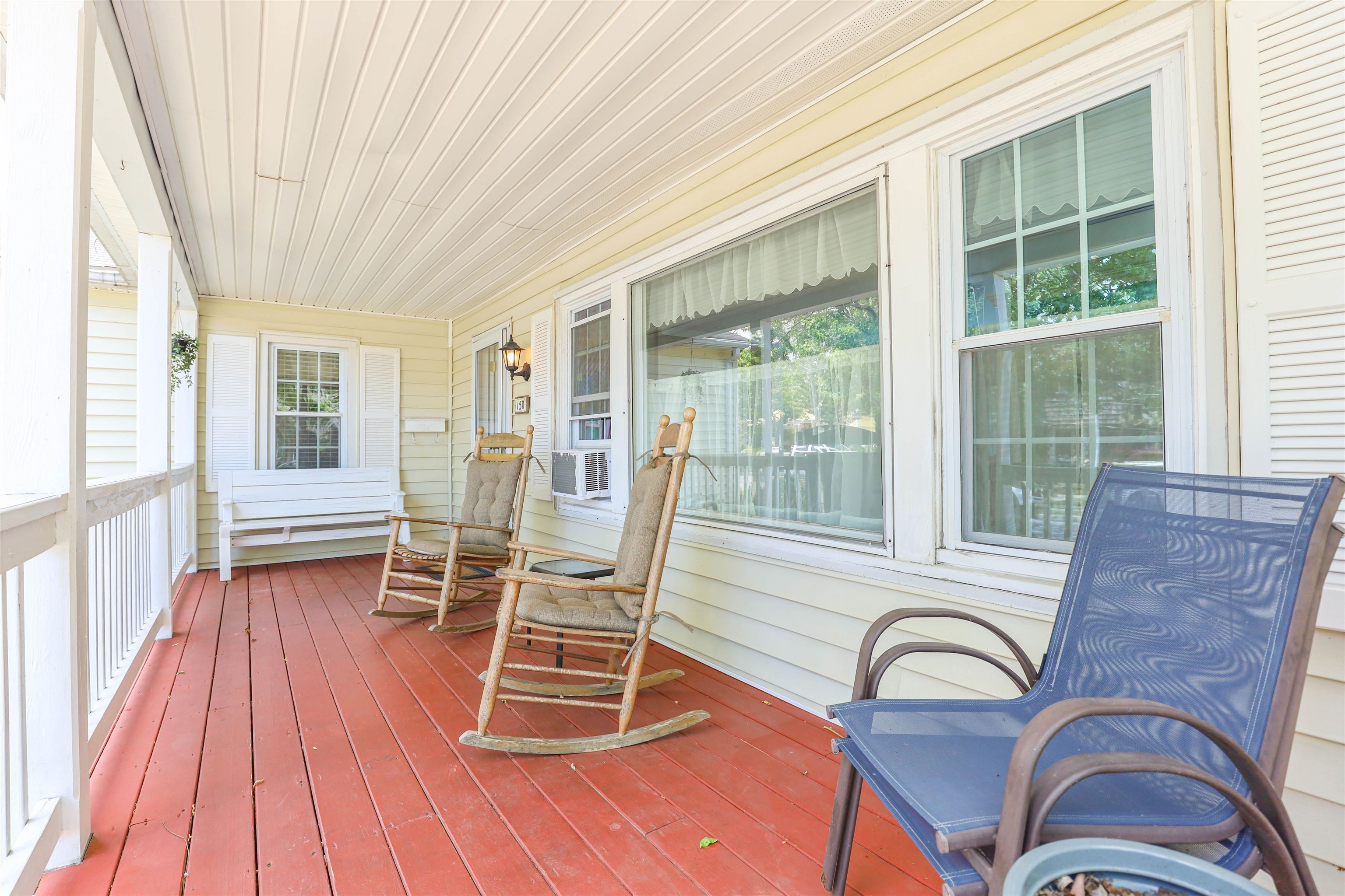 150 W Leaming Avenue