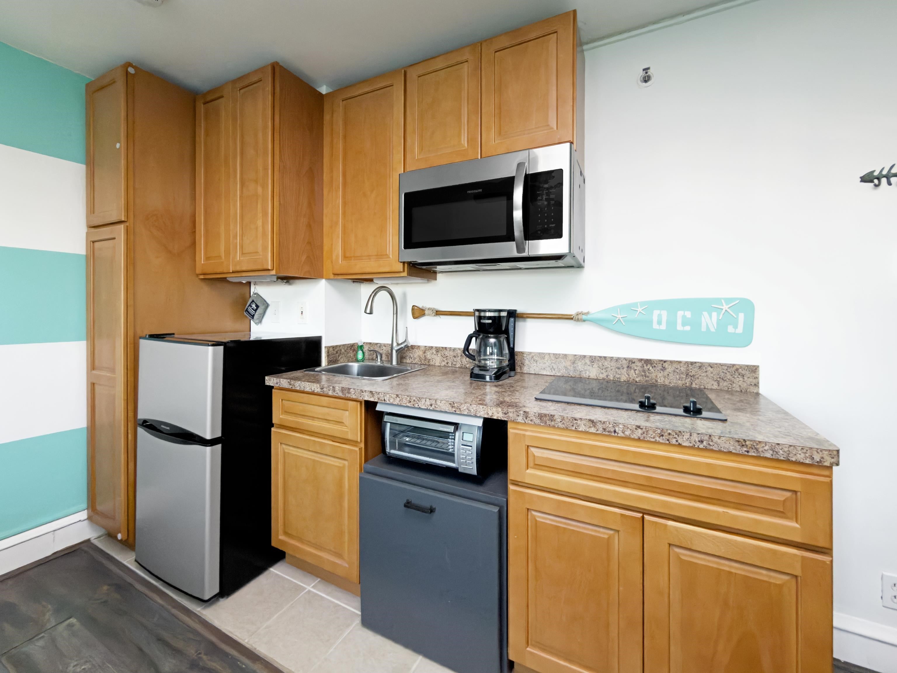 807 E 8th Street 515