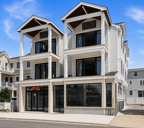 Condo For Sale - 4411 Landis Avenue #301<br/> Sea Isle City, NJ 08243