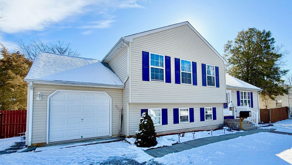 Photo of 508 Fern Avenue, Woodbury, NJ 08096 (MLS # 260162)