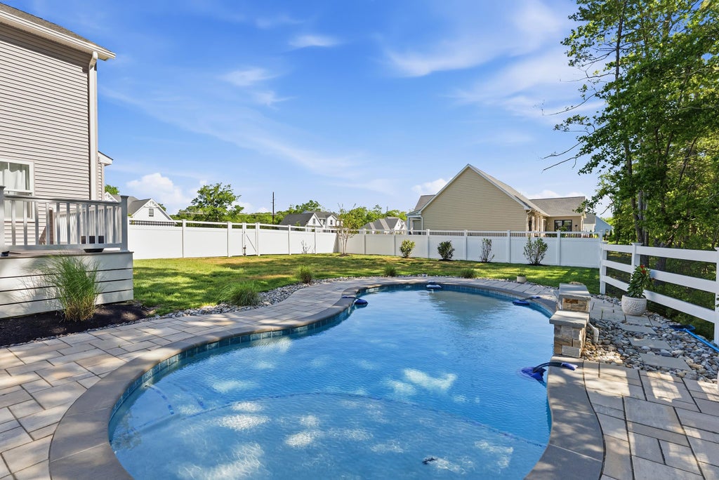 Photo of 14 Seaview Crossing, Cape May Court House, NJ 08210 (MLS # 261530)
