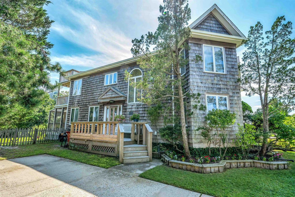 Photo of 1702 Maryland Avenue, Cape May, NJ 08204 (MLS # 262459)