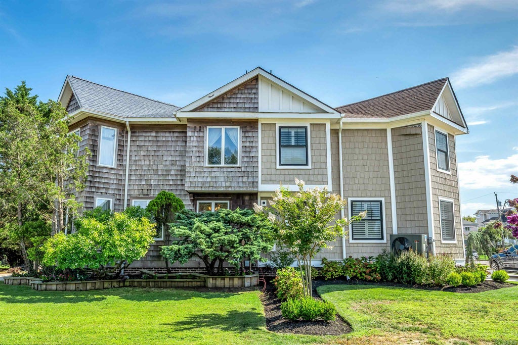 Photo of 1702 Maryland Avenue, Cape May, NJ 08204 (MLS # 262459)