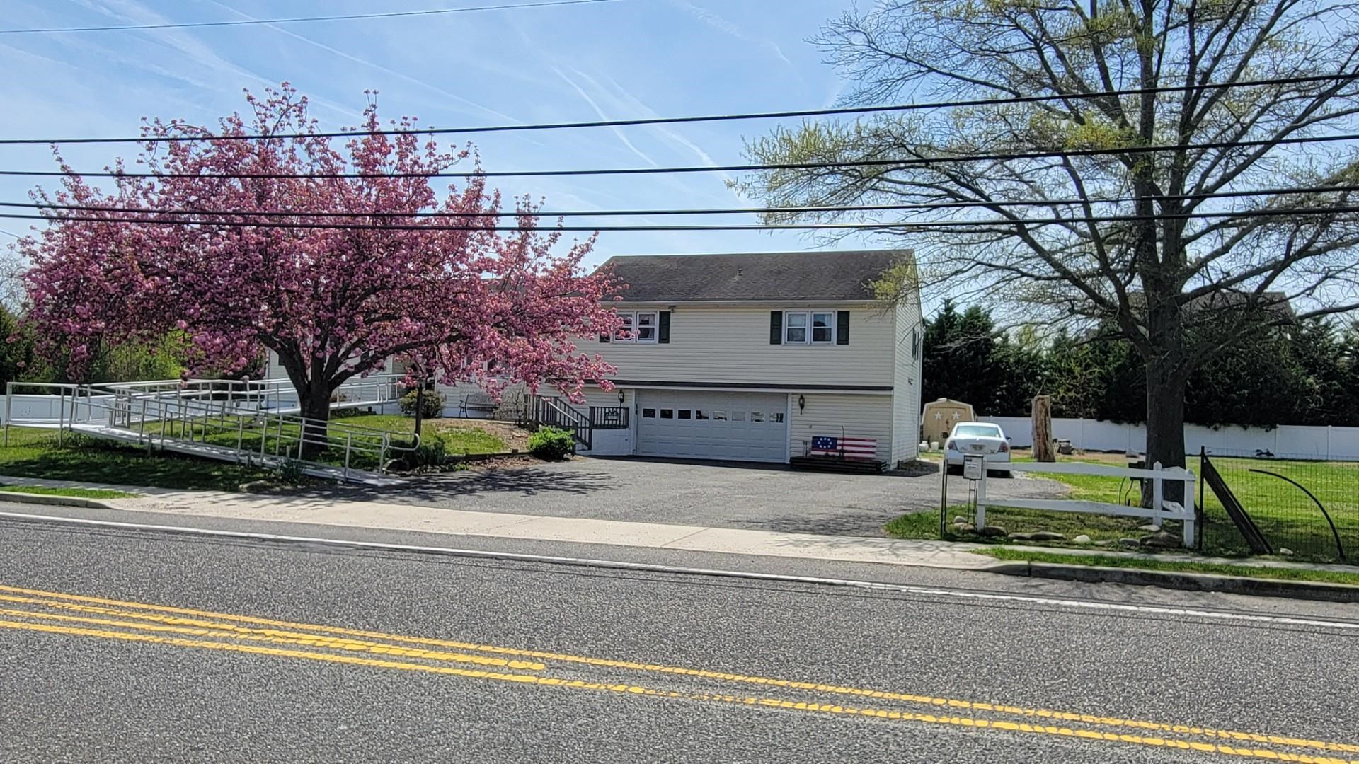 101 Rio Grande Avenue, Rio Grande, New Jersey image 2