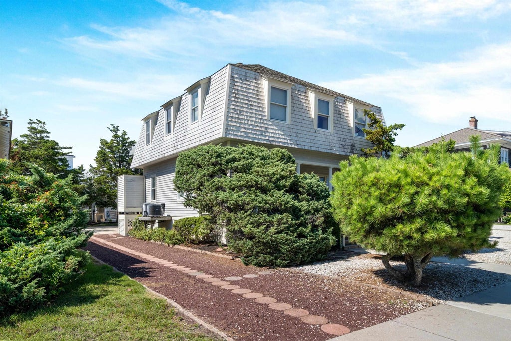 Photo of 1758 Avalon Avenue, Avalon, NJ 08202 (MLS # 262614)