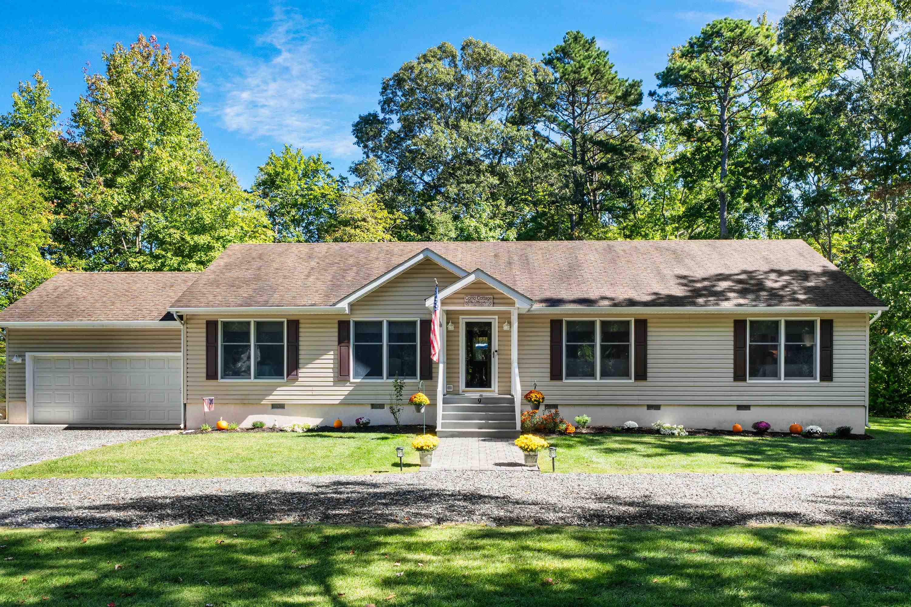 9 New River Road
