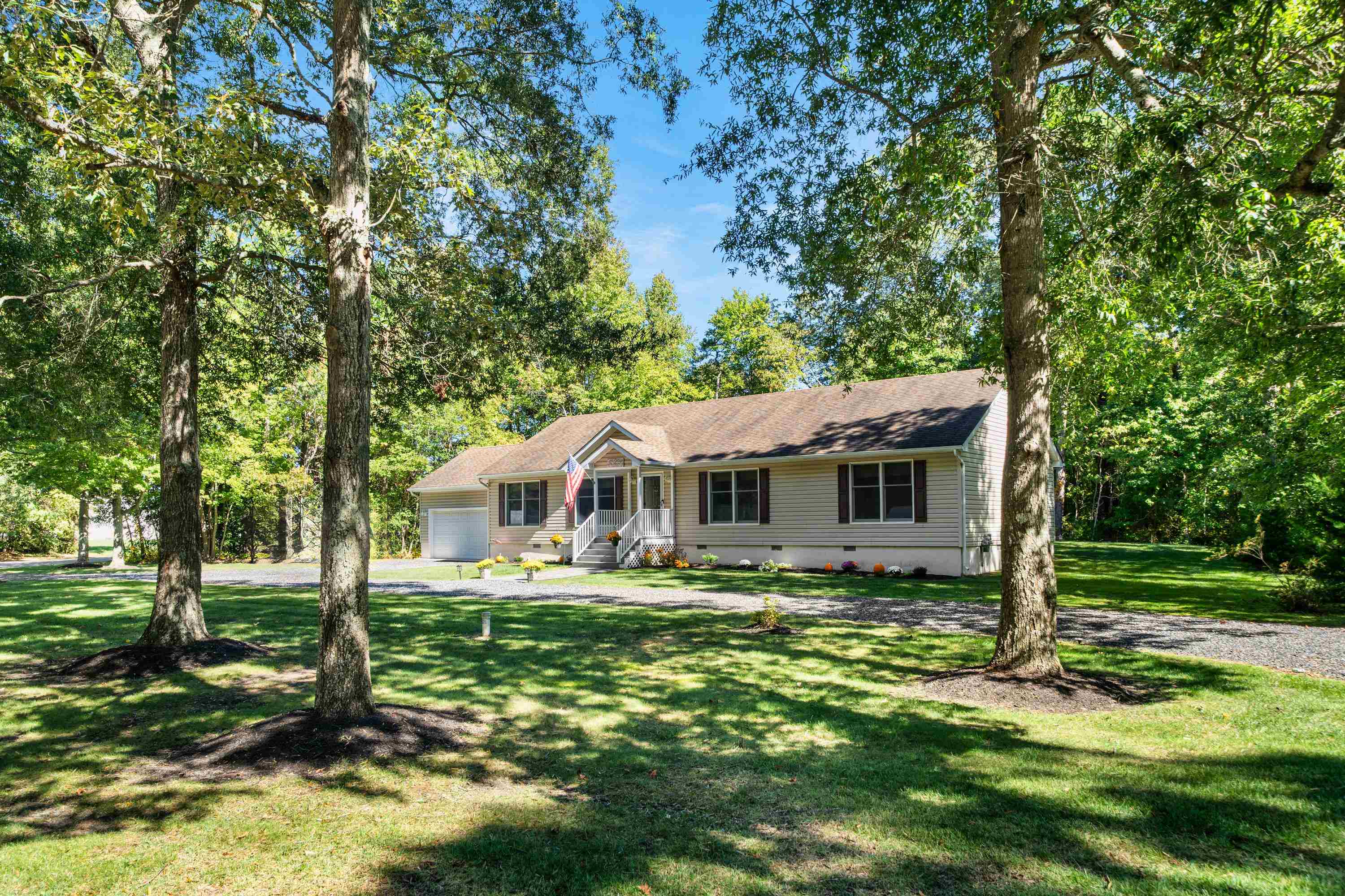 9 New River Road
