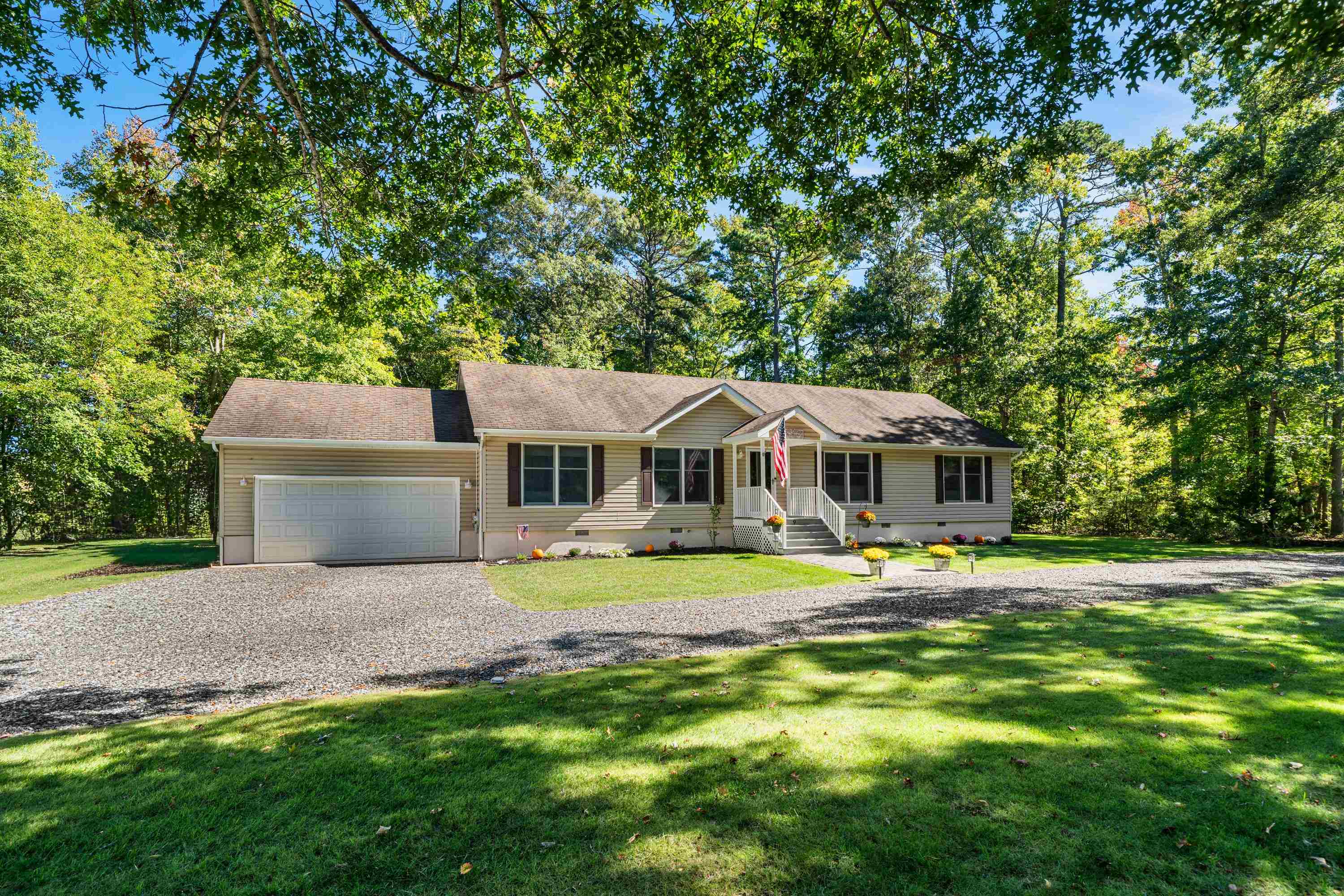 9 New River Road