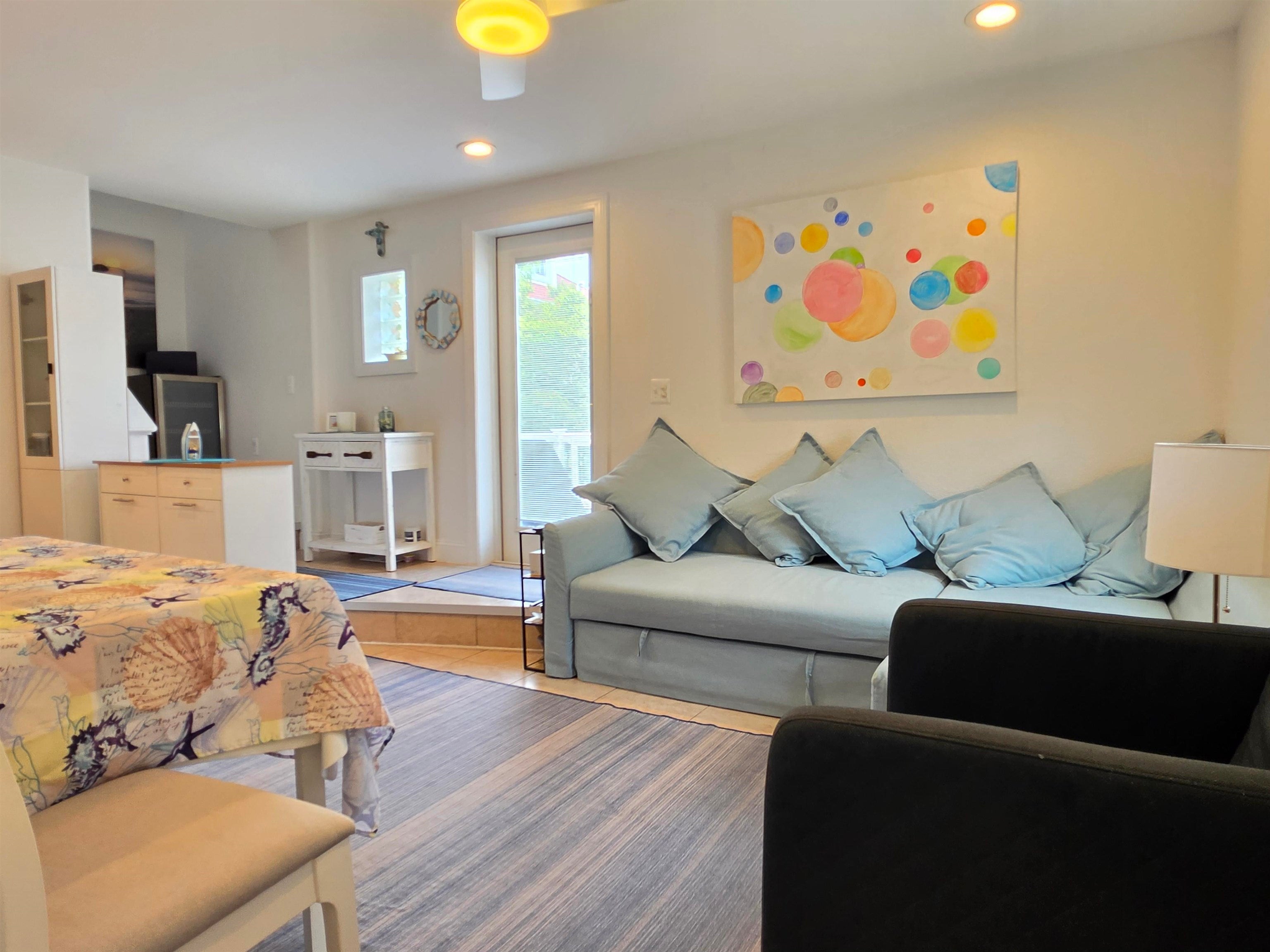 114 E Crocus Road 5