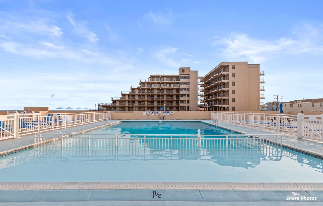 500 Kennedy Drive 213