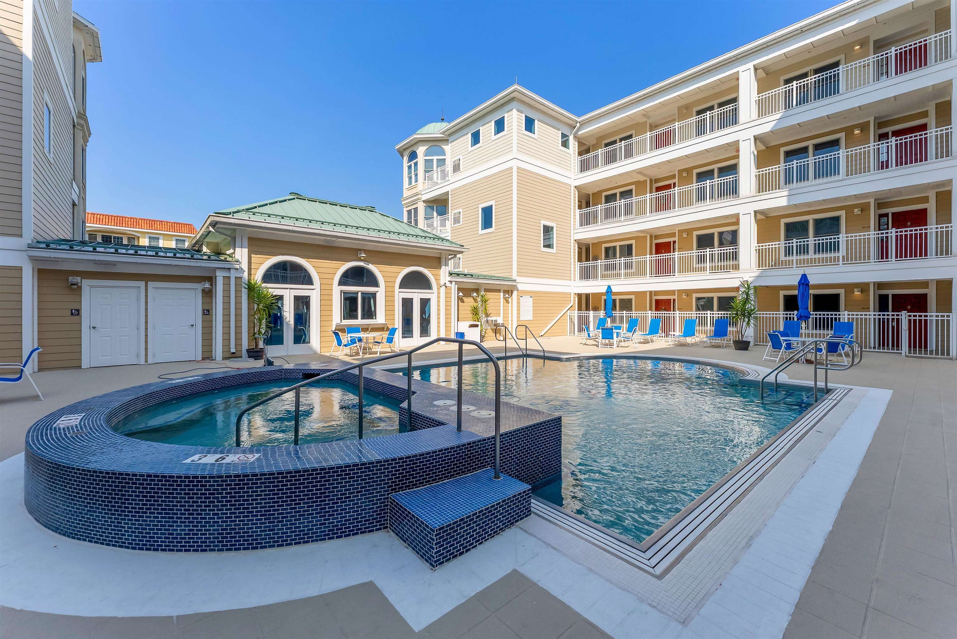 101 W Spruce Avenue 303