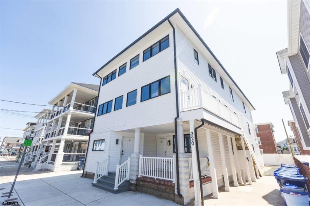 Photo of 320 E Glenwood Avenue #6, Wildwood, NJ 08260 (MLS # 262036)