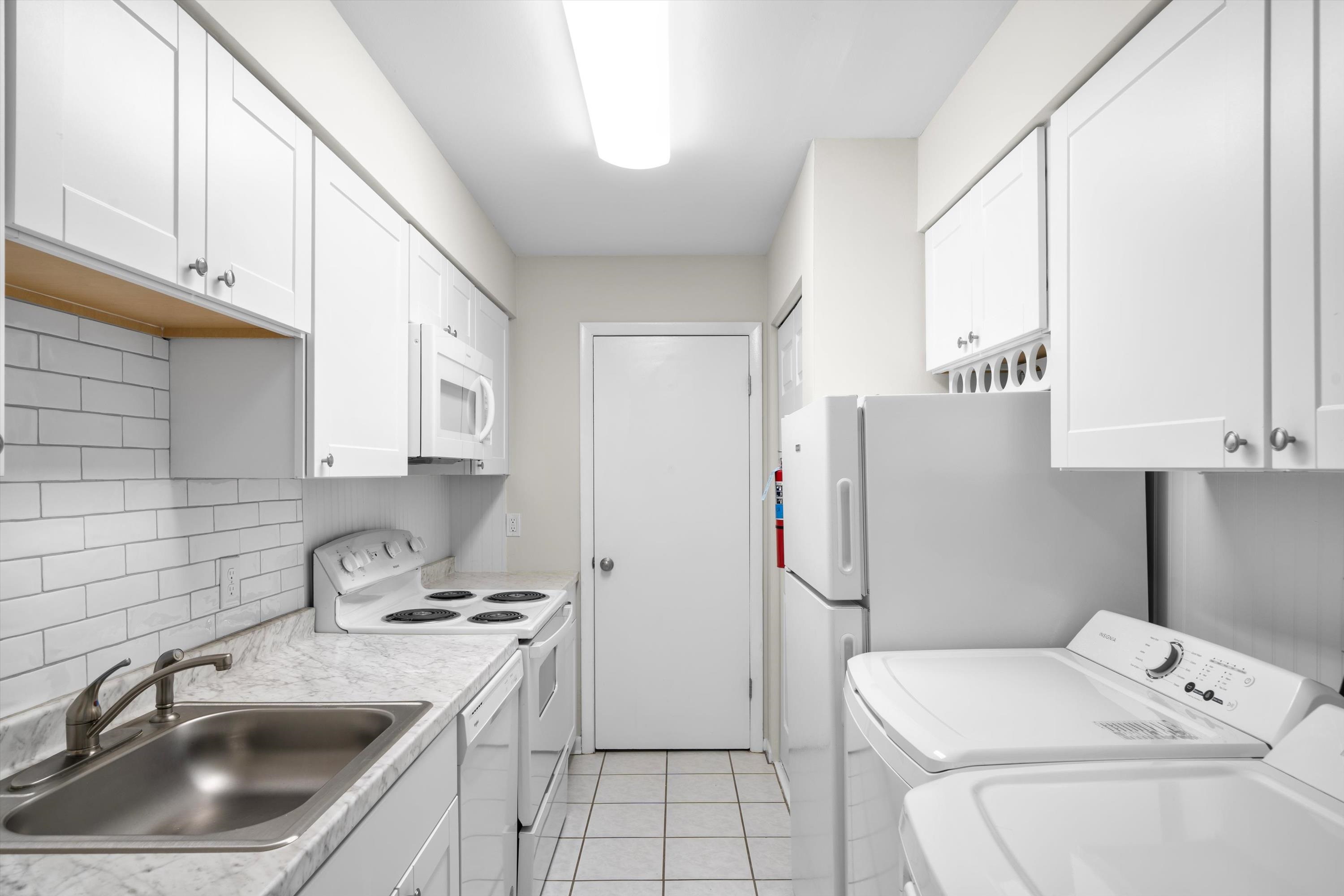 11 Siegtown Road #5A