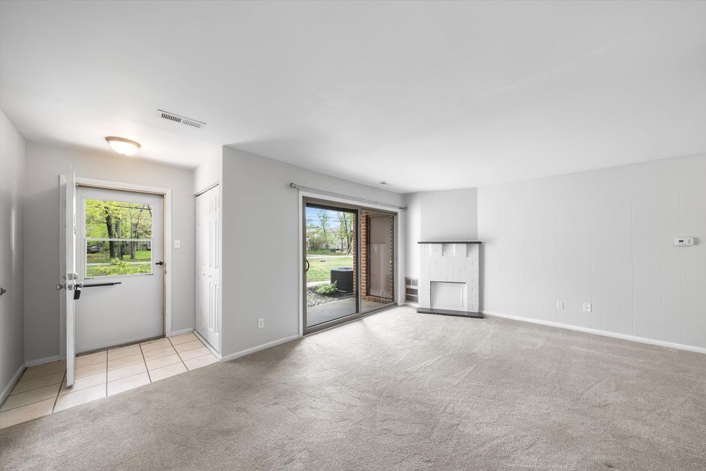 Photo of 11 Siegtown Road #5A, Cape May Court House, NJ 08210 (MLS # 261181)