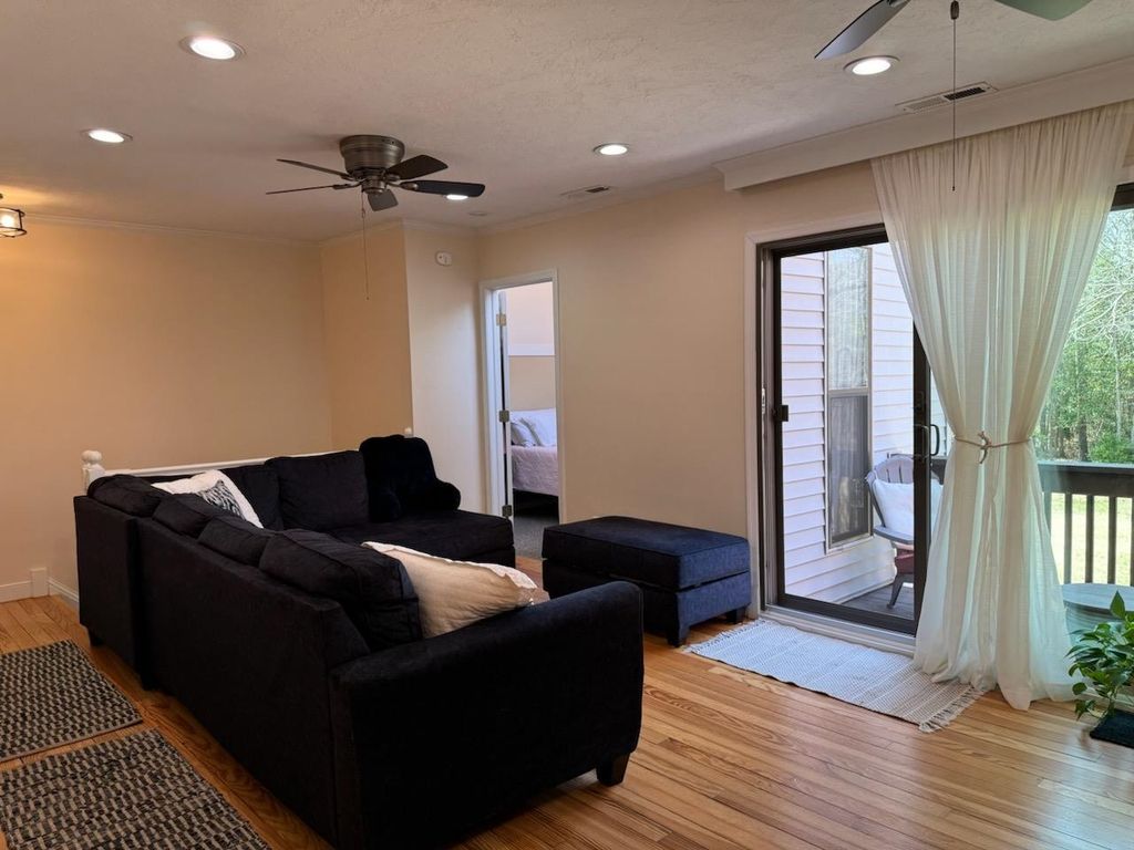 Photo of 27 Siegtown Road #8G, Cape May Court House, NJ 08210 (MLS # 260775)