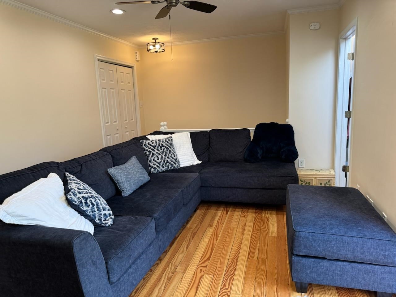 27 Siegtown Road 8G