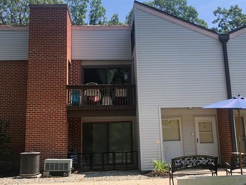 Condo For Sale - 27 Siegtown Road #8G<br/> Cape May Court House, NJ 08210