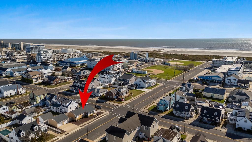 Photo of 211 E Cardinal Road, Wildwood Crest, NJ 08260 (MLS # 253398)