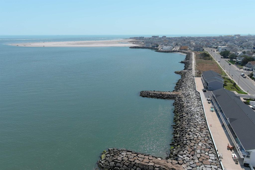 Photo of 121 Seaview Court, North Wildwood, NJ 08260 (MLS # 261052)