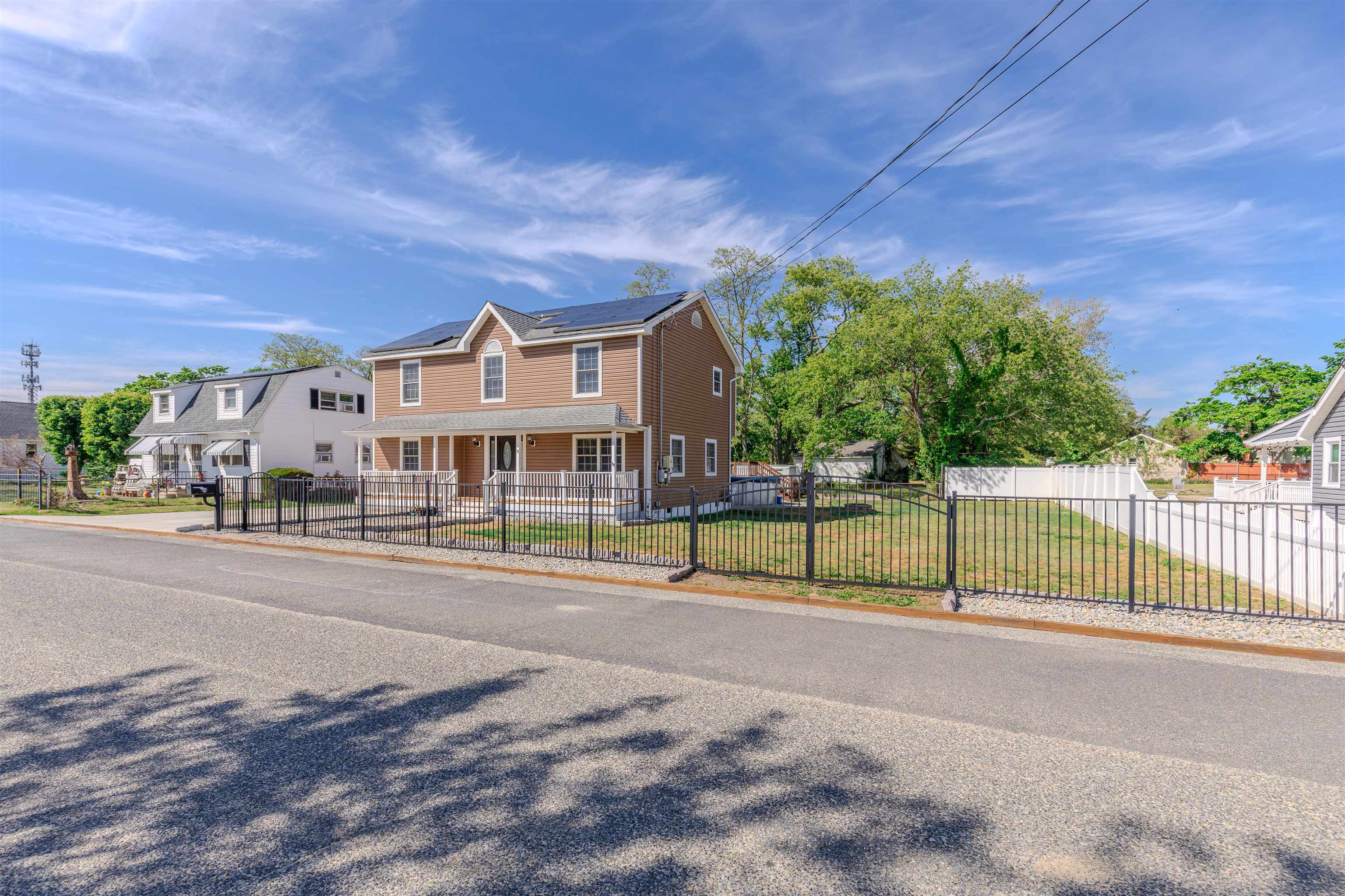 11 E Wilde Avenue
