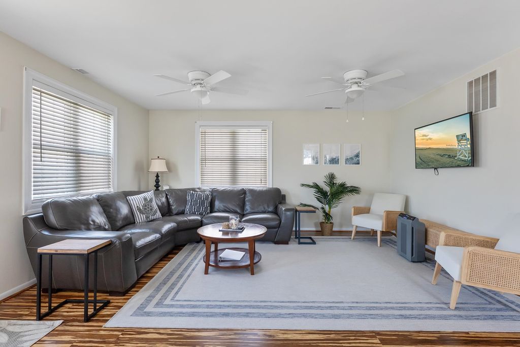 Photo of 209 O Avenue, West Wildwood, NJ 08260 (MLS # 252651)