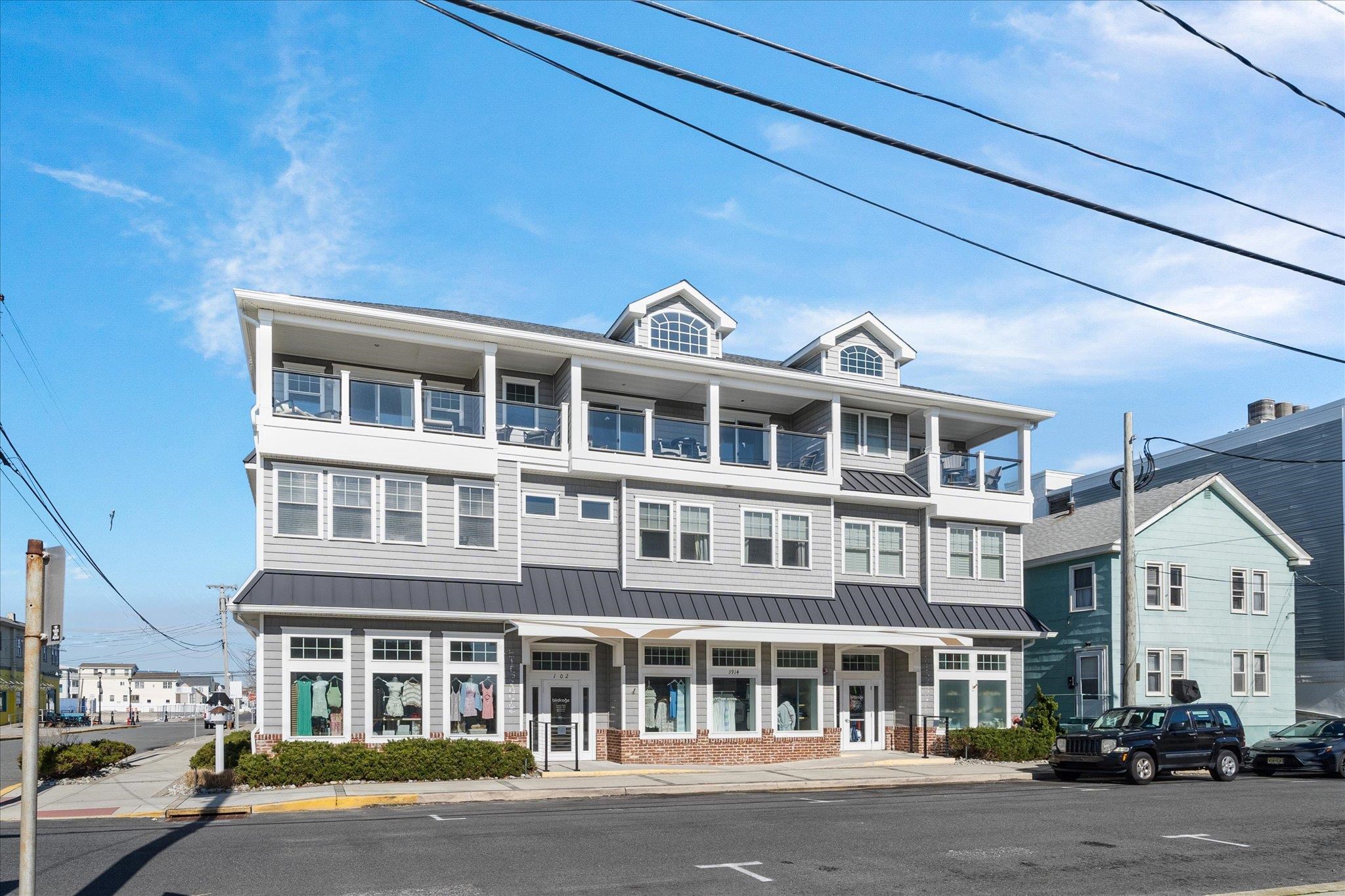 3914 Pleasure Avenue #202, Sea Isle City, New Jersey image 2