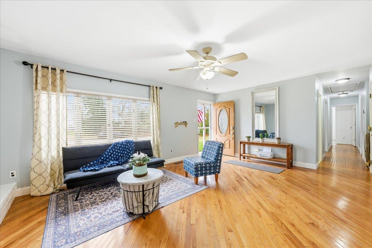 15 White Oak Drive
