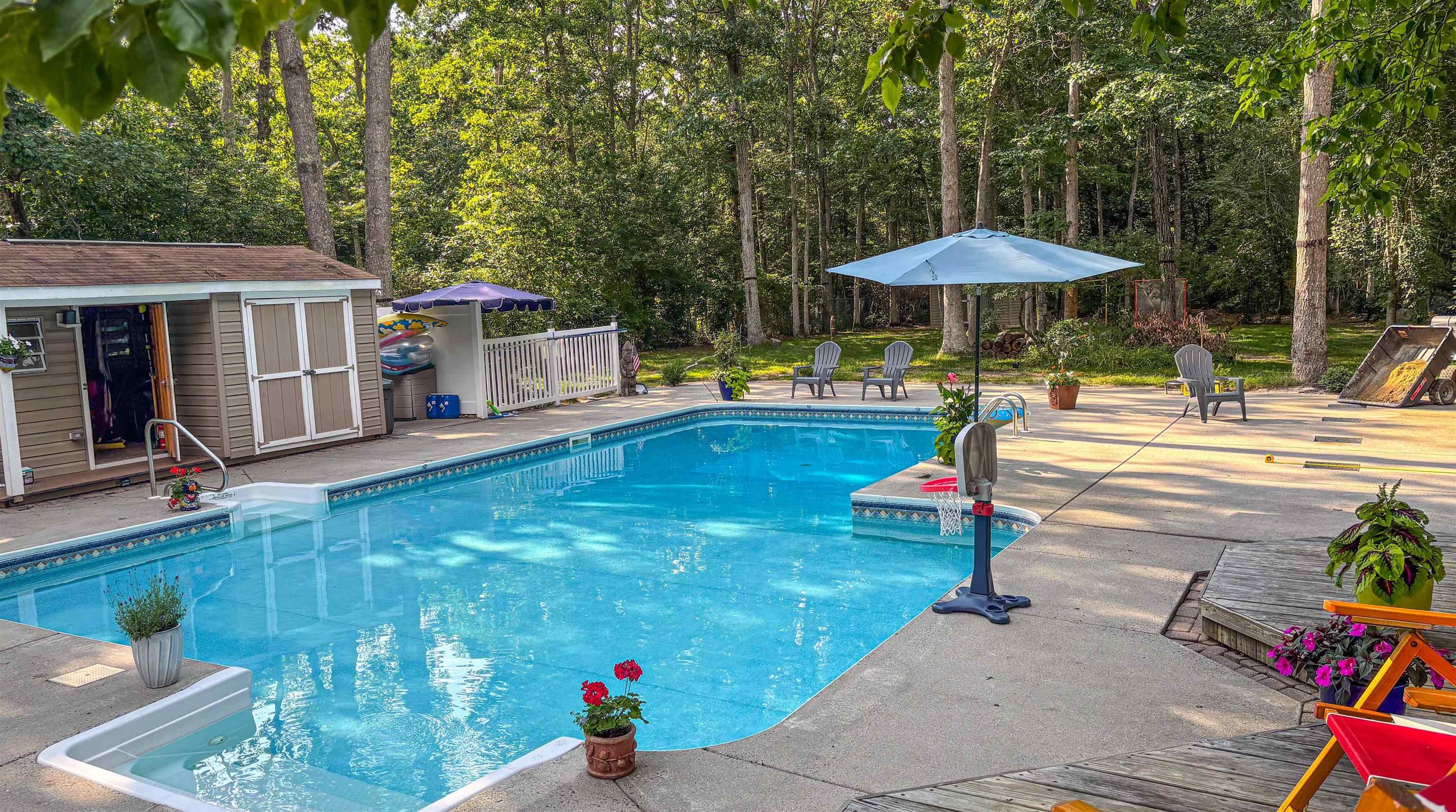 38 Mockingbird Lane