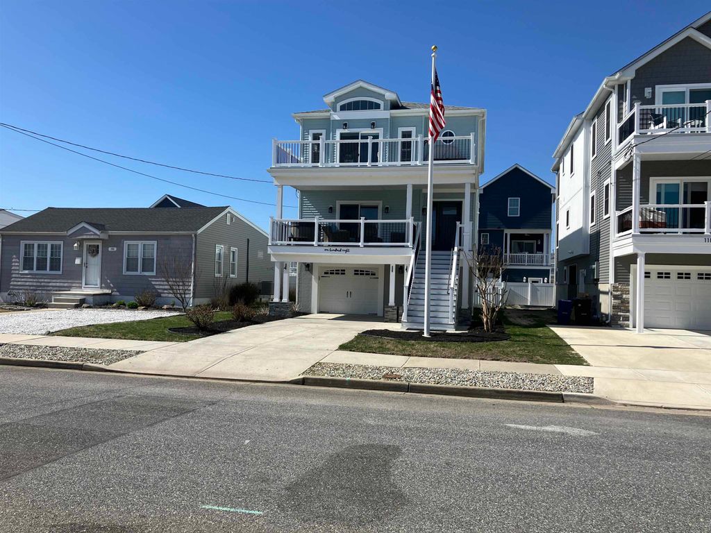 Photo of 108 W 7th Avenue, North Wildwood, NJ 08260 (MLS # 260929)