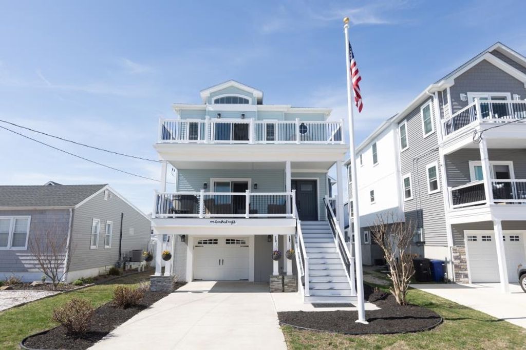 Photo of 108 W 7th Avenue, North Wildwood, NJ 08260 (MLS # 260929)