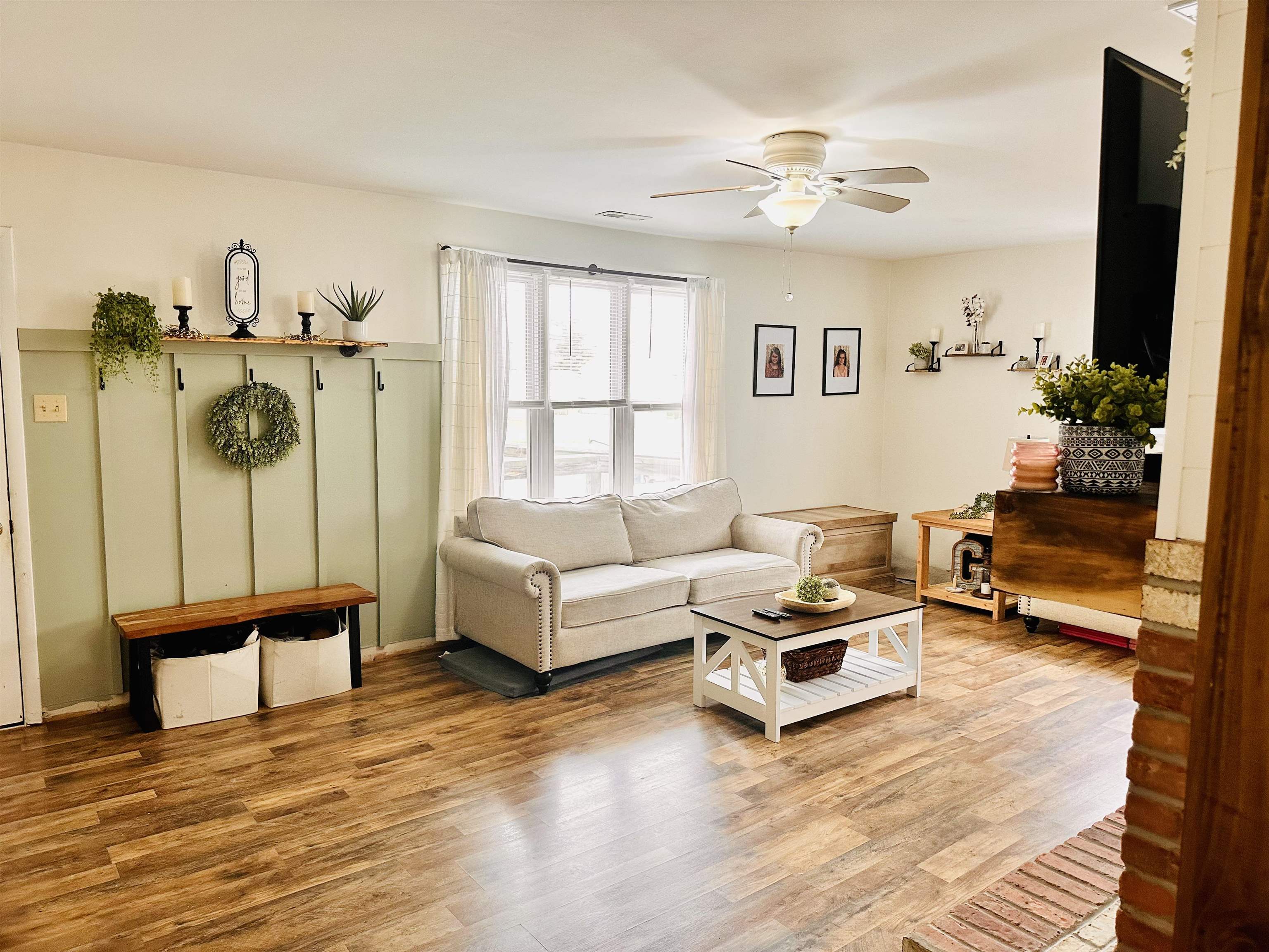 203 E Vermont Avenue, Rio Grande, New Jersey image 2