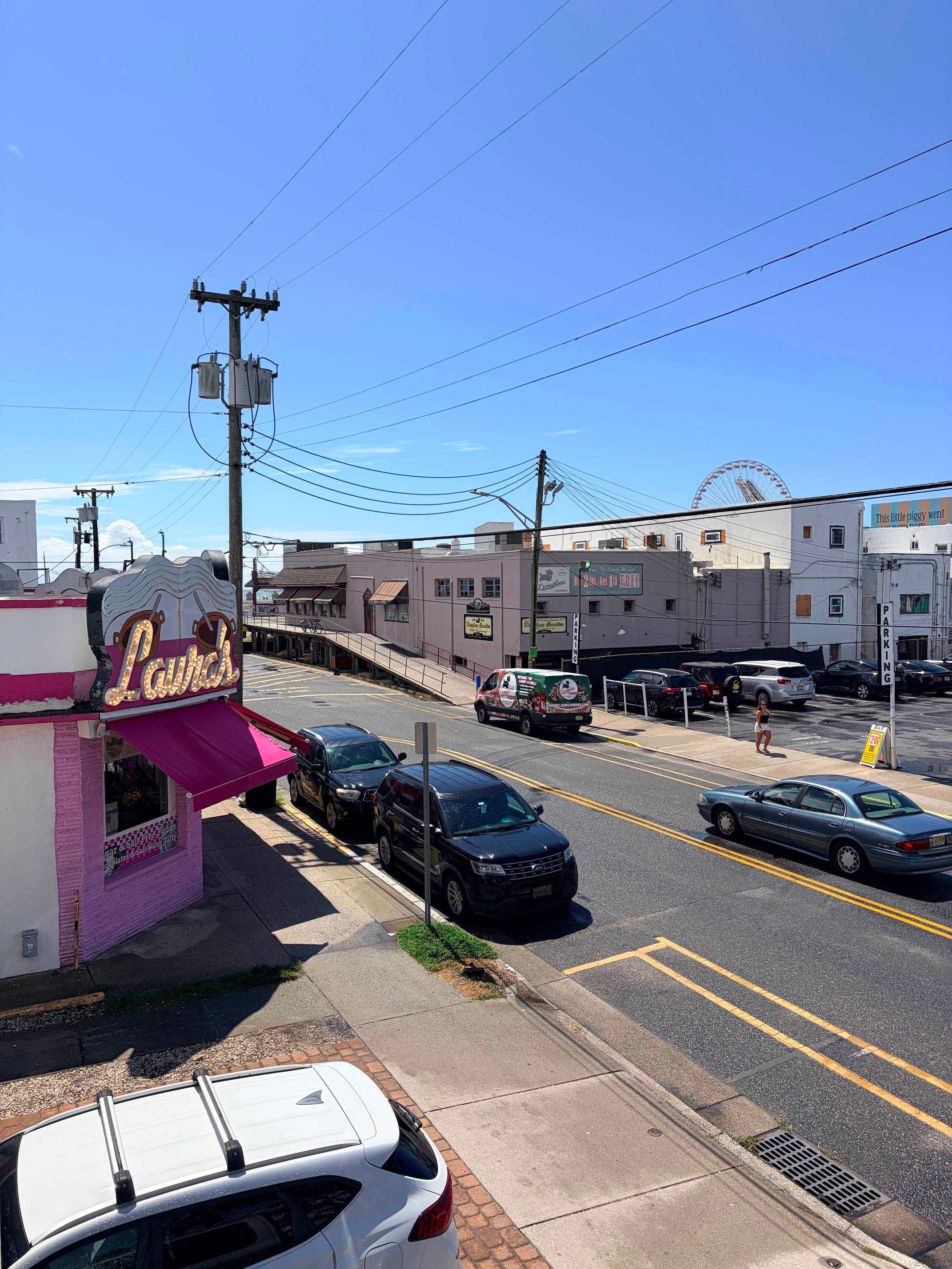 351 E Wildwood Avenue 101